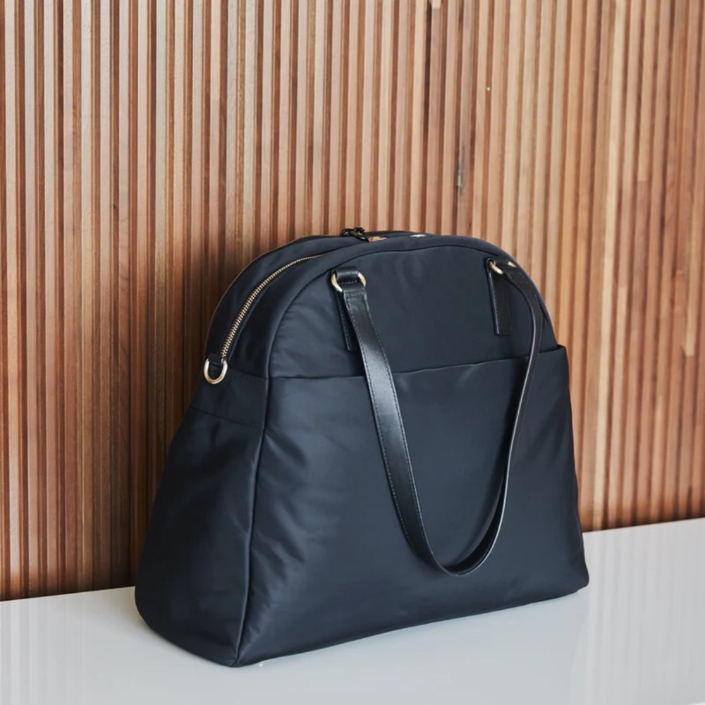 Lo & Sons OG bag | black with silver hardware | lavender interior